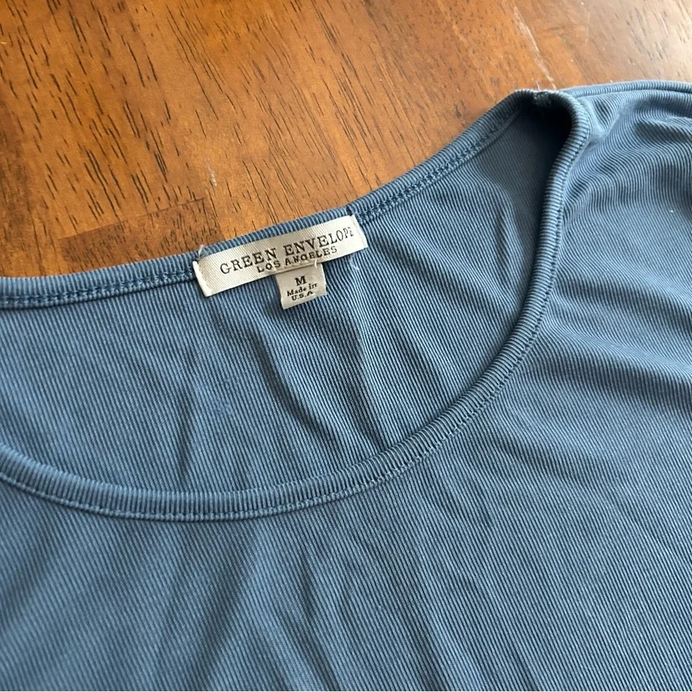 Blue Ribbed Ruffle Sleeve Top | Womens Medium | Soft Stretch Tee |Green Envelope - Picture 2 of 7